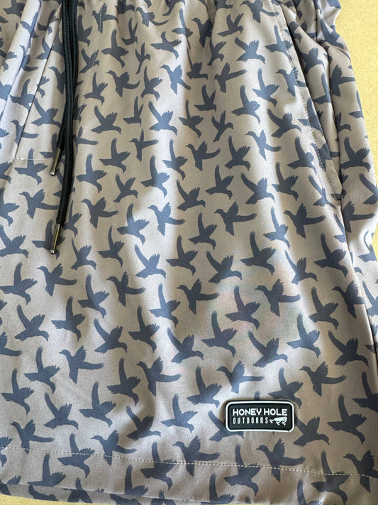 The Weekender Shorts - Duck Hunt